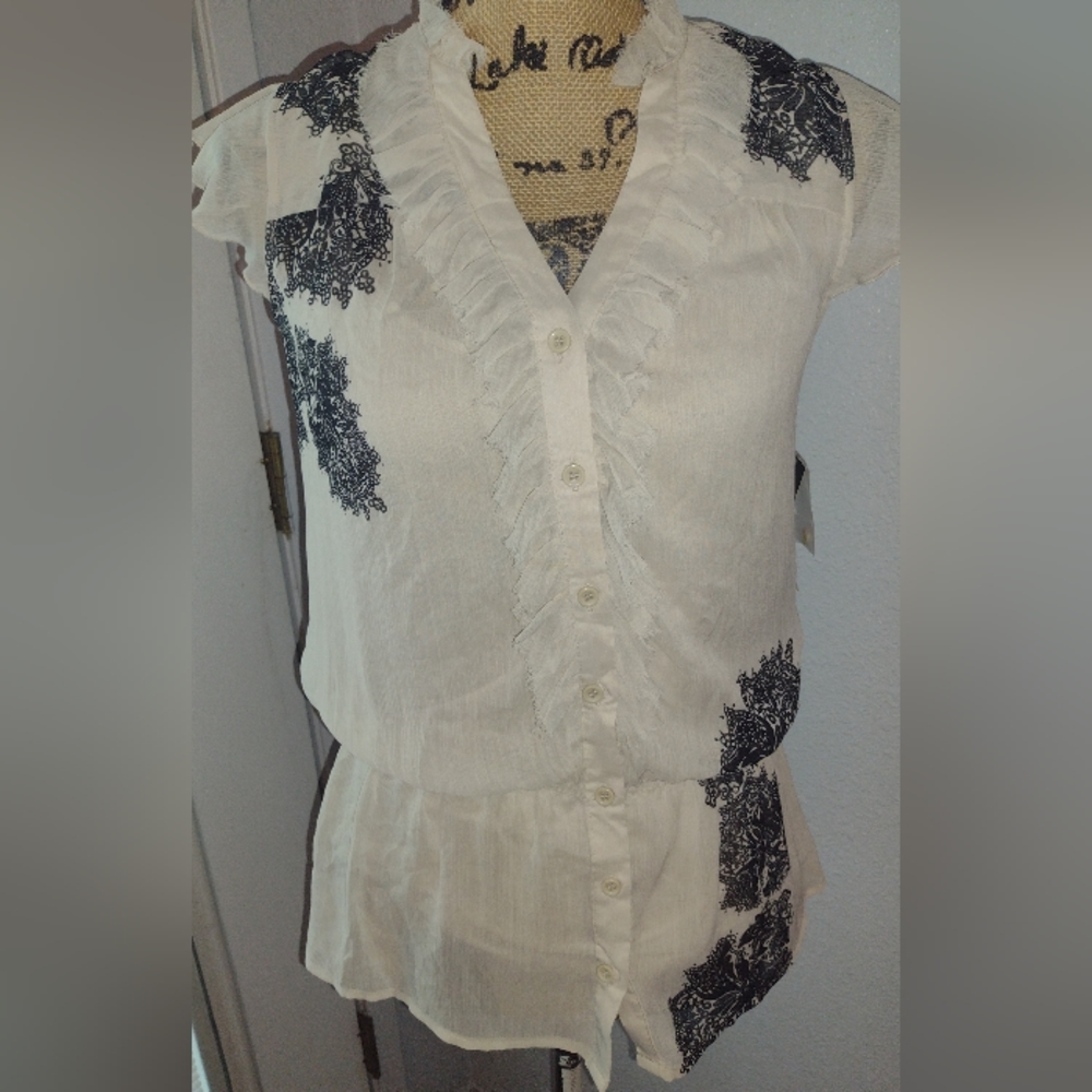 INC two piece ivory with black floral elastic waist button top